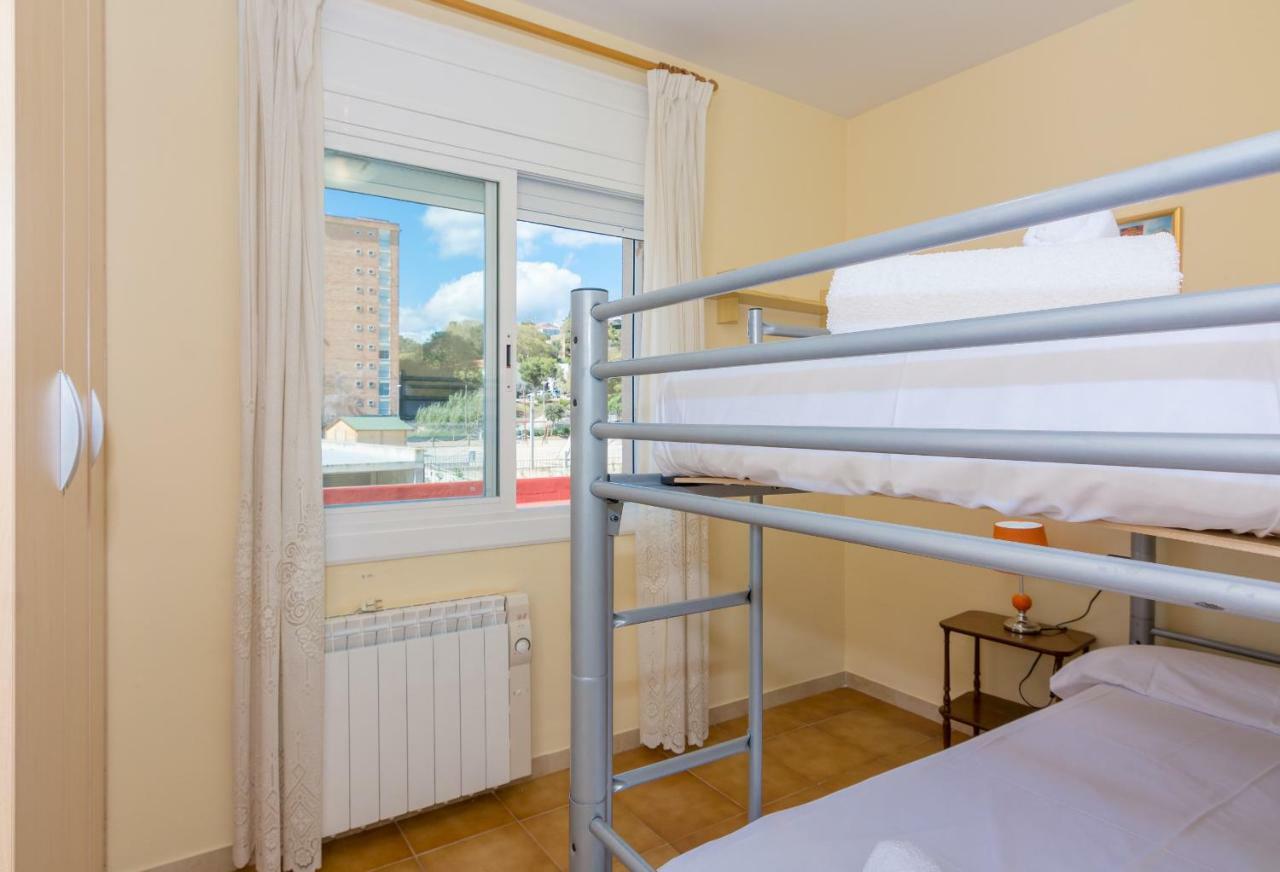 HomeHolidaysRentals Moonlight Santa Susanna Buitenkant foto